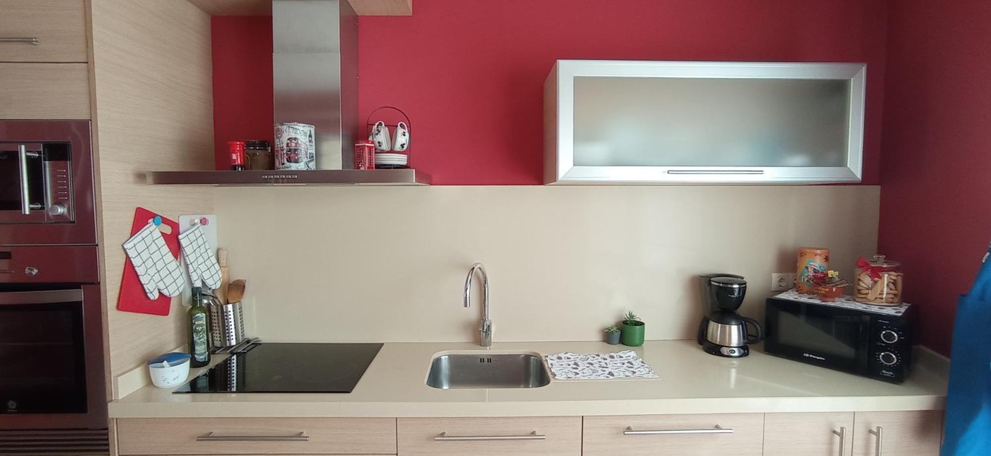 Suite In Shared Apartment Cee Exterior photo